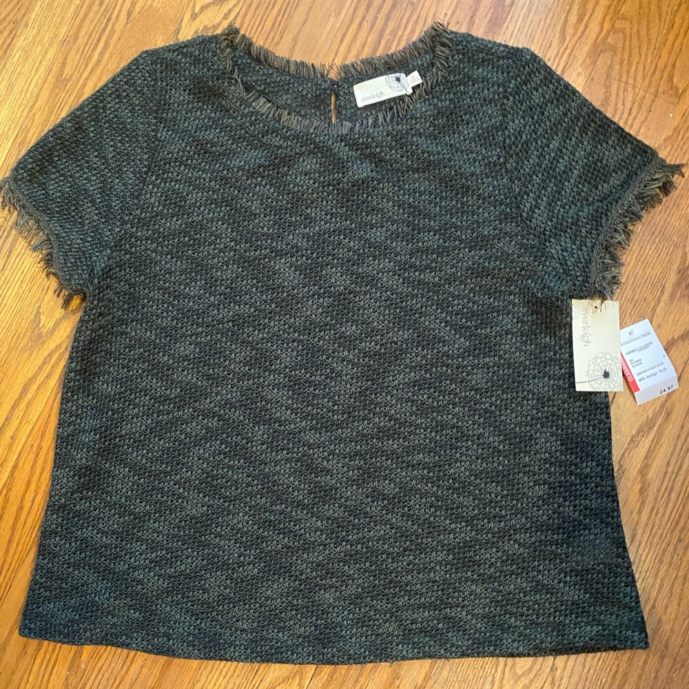 Short Sleeved Sweater